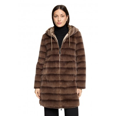 Betty Barclay - 7153 1646 Omkeerdbare mantel bruine teddy stof.